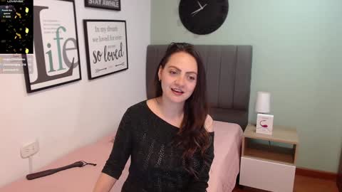 Snapshot of eva_villa chatting on 12-24-24, 03:37 Eva online show from 12-24-24, 03:37