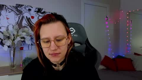 Snapshot of eva_vils chatting on 01-16-25, 11:37 eva_vils online show from 01-16-25, 11:37