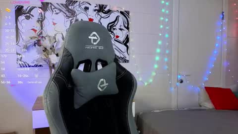 Snapshot of eva_vils chatting on 01-22-25, 11:01 eva_vils online show from 01-22-25, 11:01