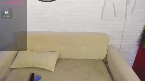 Snapshot of eva_willise chatting on 11-29-25, 03:48 Hi Im Eva new here online show from 11-29-25, 03:48