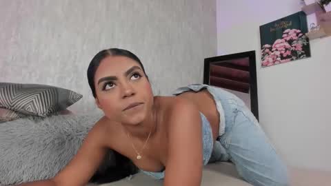 Eva online show from 11-21-25, 01:54