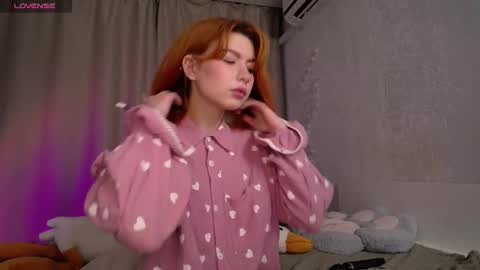 Snapshot of evaa_moonn_ chatting on 09-14-25, 11:26 Eva online show from 09-14-25, 11:26
