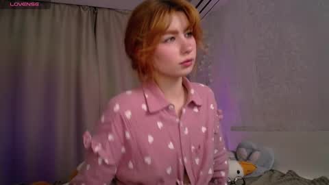 Snapshot of evaa_moonn_ chatting on 12-14-25, 08:41 Eva online show from 12-14-25, 08:41