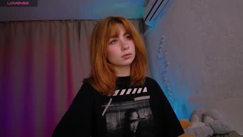 Snapshot of evaa_moonn_ chatting on 03-02-26, 07:15 Eva online show from 03-02-26, 07:15