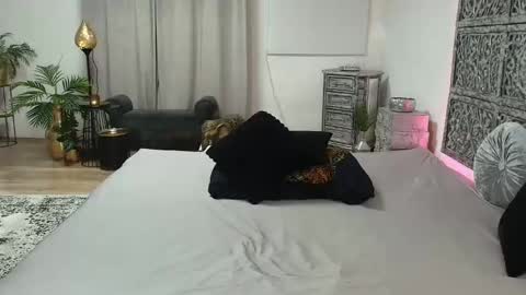 evabarbi online show from 12-16-24, 11:39