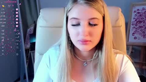 Eva  online show from 02-28-25, 05:48