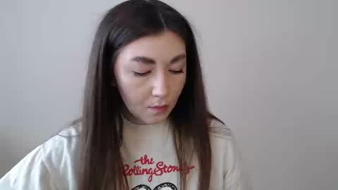 Evachaturbatte online show from 03-28-26, 08:14