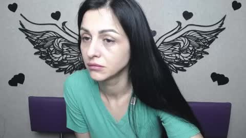 EvaClarkk online show from 04-17-26, 10:40