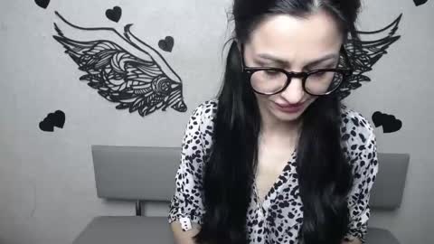 Snapshot of evaclarkk chatting on 05-14-26, 06:42 EvaClarkk online show from 05-14-26, 06:42