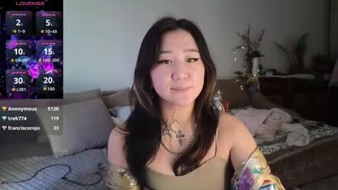 Eva online show from 10-22-25, 02:34