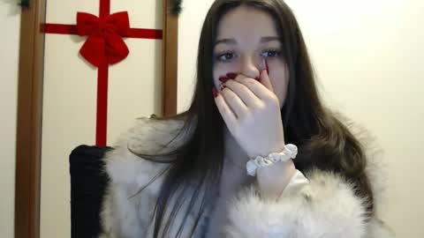 Snapshot of evaeldis chatting on 01-15-26, 05:16 Eva online show from 01-15-26, 05:16