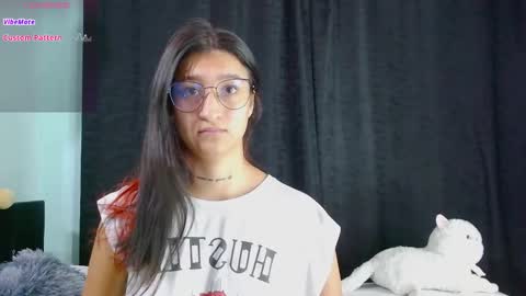 Evah Lee online show from 09-14-25, 02:00