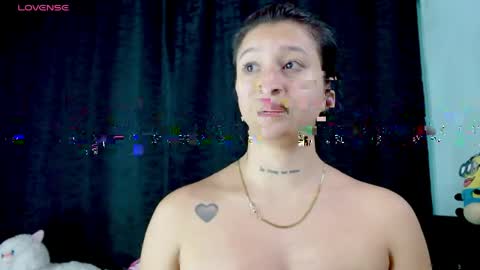 Evah Lee online show from 04-05-26, 01:14