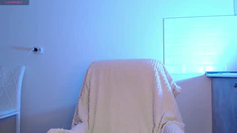 Eva online show from 09-09-25, 03:06