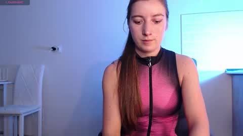 Eva online show from 11-05-25, 03:06