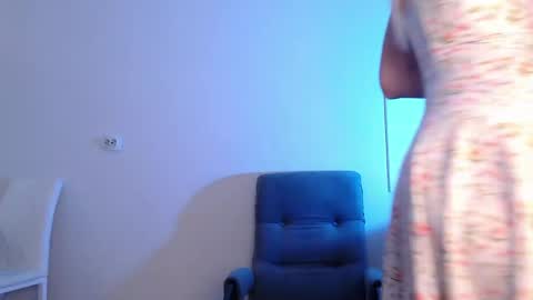 Eva online show from 05-22-26, 04:08