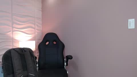   online show from 07-19-26, 12:20