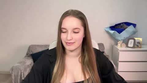 Eva online show from 09-24-25, 01:14