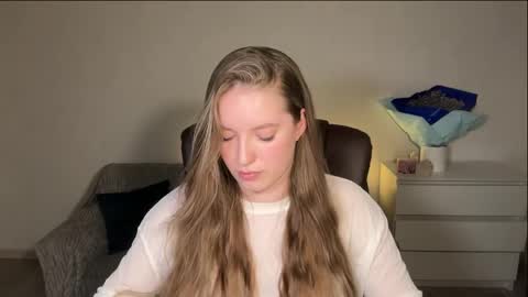 Eva online show from 04-13-26, 05:18