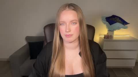 Eva online show from 06-25-26, 09:08
