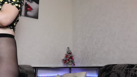 Snapshot of evalewis chatting on 01-03-25, 11:14 Eva online show from 01-03-25, 11:14