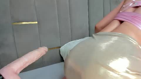 EVA online show from 07-29-26, 10:24
