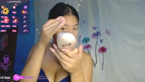 Snapshot of evaluna_horny_ chatting on 01-25-25, 02:47 evaluna horny online show from 01-25-25, 02:47