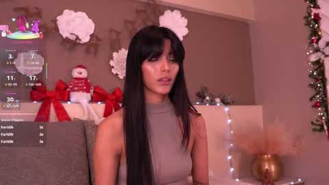 Eva Moretti online show from 12-21-25, 07:32