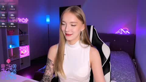 Eva online show from 05-17-26, 02:35