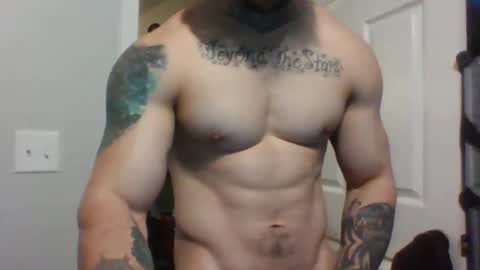 Snapshot of evancage chatting on 01-06-26, 07:28 evan cage online show from 01-06-26, 07:28