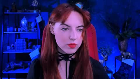 Eva  online show from 01-05-25, 08:22