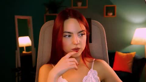 Snapshot of evanellson chatting on 02-23-26, 03:53 Eva online show from 02-23-26, 03:53