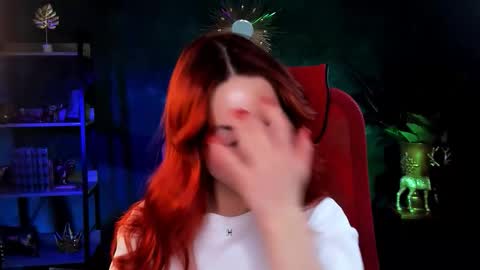 Snapshot of evanellson chatting on 03-06-26, 03:52 Eva online show from 03-06-26, 03:52