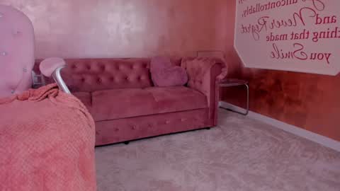 Eva online show from 01-25-25, 08:21