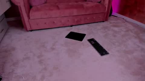 Eva online show from 03-11-25, 10:42