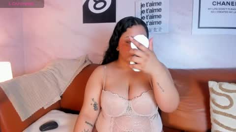 Snapshot of evangeliine_21 chatting on 04-27-26, 06:50 EVA online show from 04-27-26, 06:50