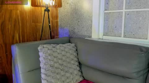 Snapshot of evangeliine_21 chatting on 05-10-26, 06:57 EVA online show from 05-10-26, 06:57
