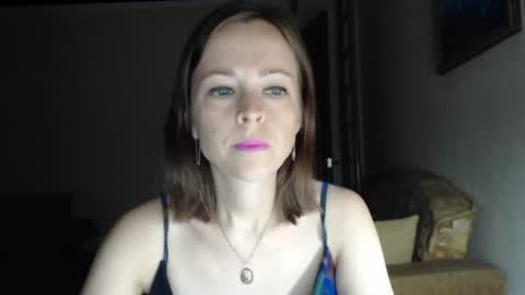Snapshot of evangeline06 chatting on 06-26-26, 08:41 YourMistress online show from 06-26-26, 08:41