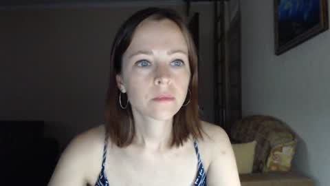Snapshot of evangeline06 chatting on 07-20-26, 08:50 YourMistress online show from 07-20-26, 08:50