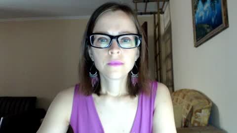 Snapshot of evangeline06 chatting on 07-26-26, 08:43 YourMistress online show from 07-26-26, 08:43