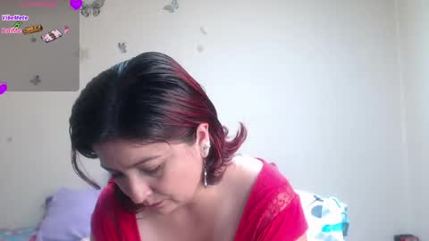 Snapshot of evangeline_lover chatting on 04-29-26, 05:30 evangeline_lover online show from 04-29-26, 05:30