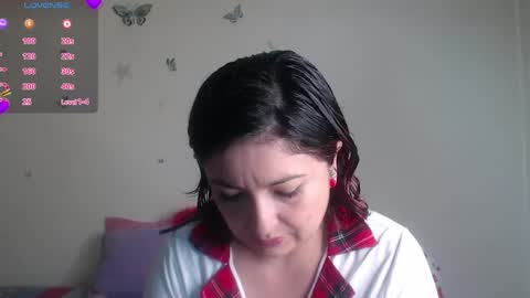 Snapshot of evangeline_lover chatting on 06-08-26, 12:38 evangeline_lover online show from 06-08-26, 12:38