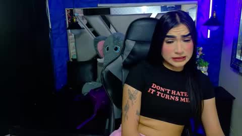 evangeline_star1 online show from 12-18-25, 12:44