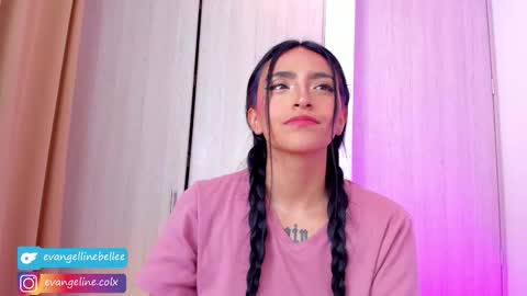 Snapshot of evangellinebellee chatting on 12-17-25, 11:38 Evangelline online show from 12-17-25, 11:38