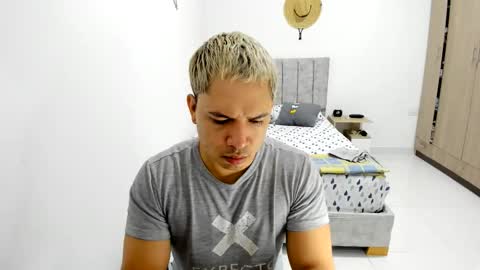 Evan online show from 05-28-26, 08:44