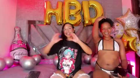 Snapshot of evans_susana chatting on 09-24-25, 06:00 Evan and Susan online show from 09-24-25, 06:00