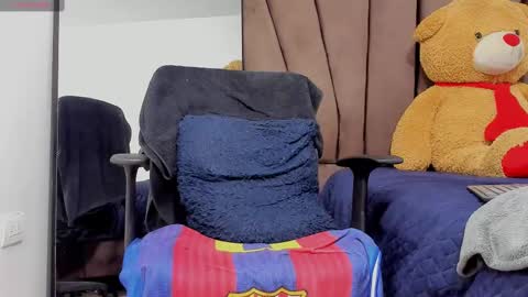   online show from 02-22-25, 03:25