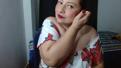 Snapshot of evansvictoria chatting on 02-16-25, 06:54 Victoria online show from 02-16-25, 06:54