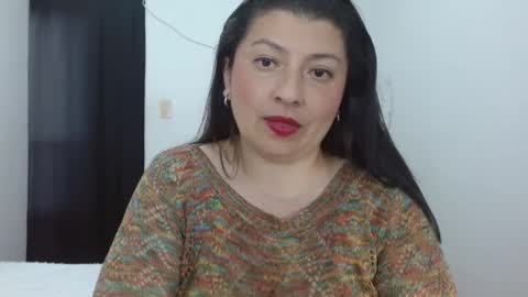 Snapshot of evansvictoria chatting on 09-30-25, 03:28 Victoria online show from 09-30-25, 03:28