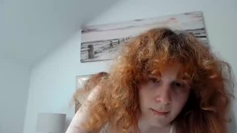 Snapshot of evapilled chatting on 07-23-26, 09:51 evapilled online show from 07-23-26, 09:51